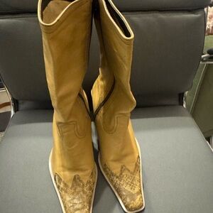 Tan Western-Style Women's Boots Nine West